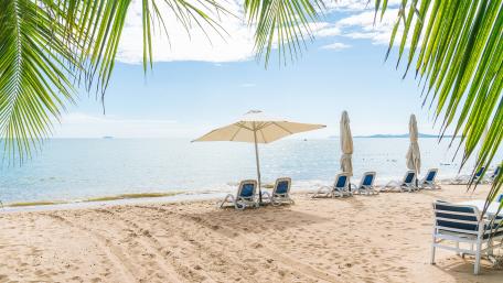 Beach Lounge wallpaper