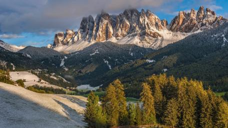 Selva di Val Gardena wallpaper