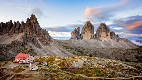 Dreizinnenhütte and the Three peaks of Lavaredo wallpaper