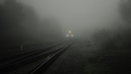 Train appears in Fog wallpaper