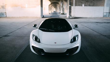 2012 McLaren MP4-12C wallpaper