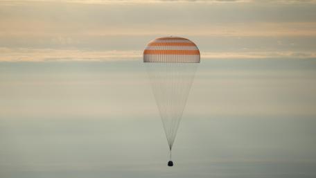 Expedition 49 Soyuz MS-01 Landing wallpaper