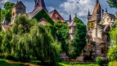 Vajdahunyad Castle (Budapest) wallpaper