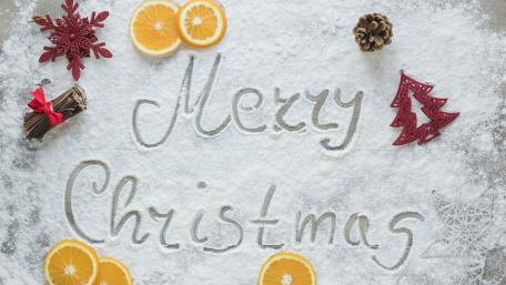"Merry Christmas" in the snow wallpaper