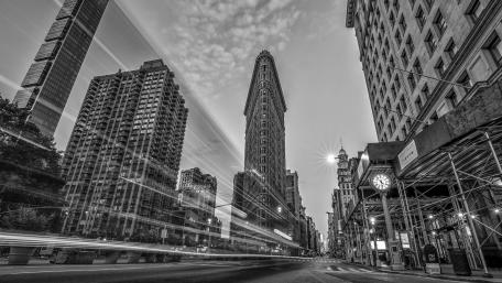Flatiron Building Long Exposure Monochrome Photo wallpaper