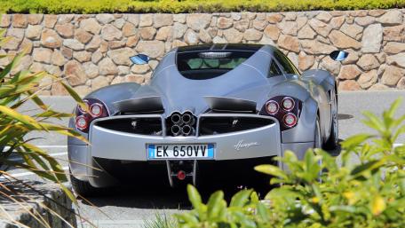 Pagani Huayra wallpaper