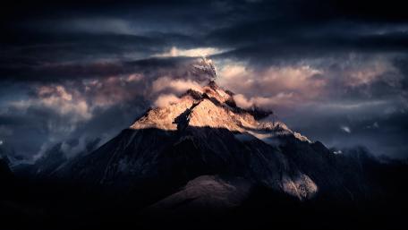 Genie Holy Mountain wallpaper