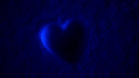 Dark blue heart wallpaper