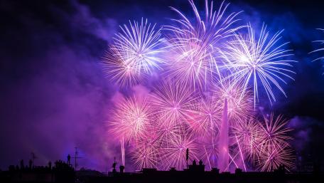 Fireworks in Geneva wallpaper