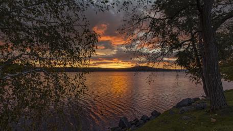 Meredith Bay at sunset wallpaper