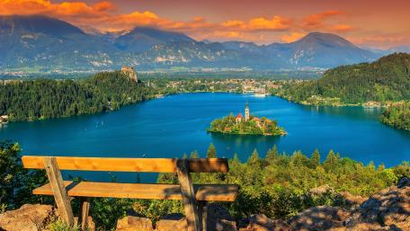 Panoramic view wallpaper