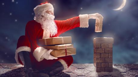 Santa on the rooftop wallpaper