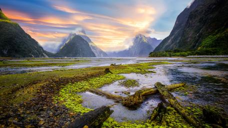 Milford Sound (New Zealand) wallpaper