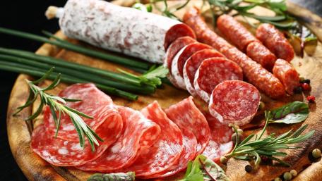 Italian salami wallpaper