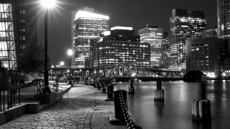 Monochrome cityscape wallpaper