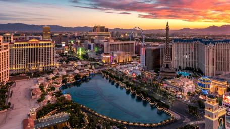 Las Vegas Strip in Paradise wallpaper