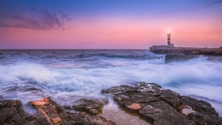Breakwater lighthouse wallpaper