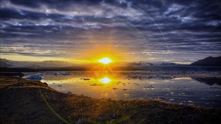Reflected sun wallpaper