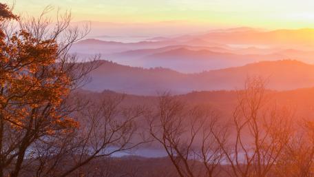 Sunrise at the top of the mountain wallpaper