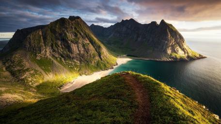 Kvalvika Beach wallpaper