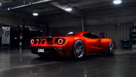 Sleek Red Supercar Elegance wallpaper