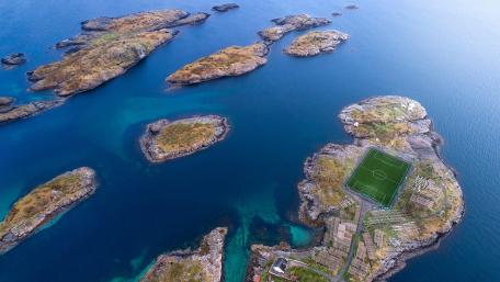 Henningsvær Football Stadium (Norway) wallpaper