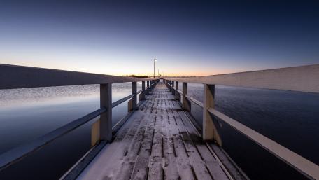 Dock to Särkänlinnan Harakka (Helsinki) wallpaper