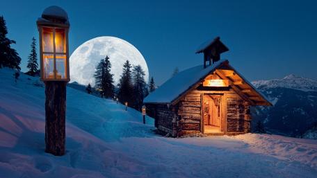Katschberger Adventweg at full moon wallpaper