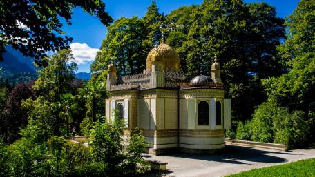 Schloss Linderhof - Maurischer Kiosk wallpaper
