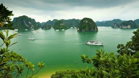 Halong Bay wallpaper