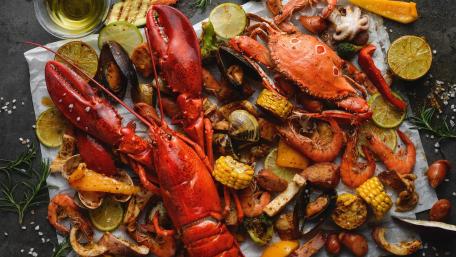 Lobster and Crab Feast wallpaper
