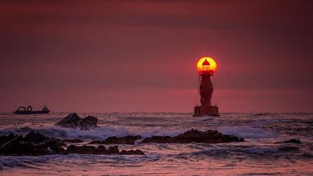 Light from Shore wallpaper