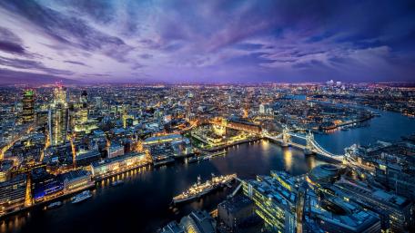 Bird's eye view of London wallpaper