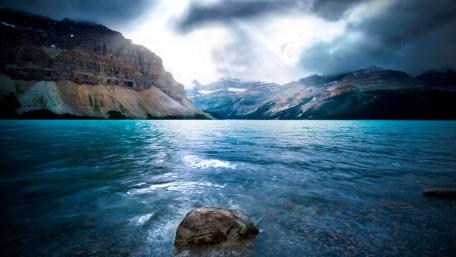 Bow Lake wallpaper