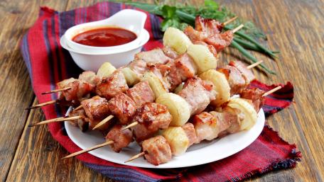 Delicious Shashlik Skewers for Food Lovers wallpaper