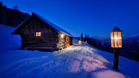 Katschberg Log at night wallpaper