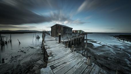 Old pier wallpaper