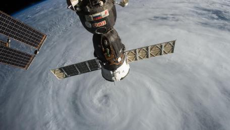Typhoon Soudelor wallpaper