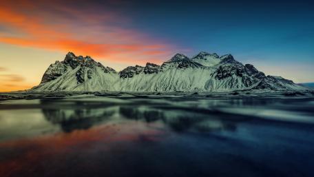 Vestrahorn Mountains wallpaper