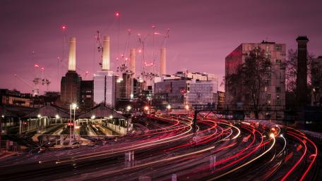 London traffic light trails wallpaper
