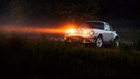 Porsche 911 classic car wallpaper