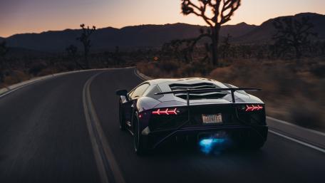 Lamborghini Aventador SV wallpaper