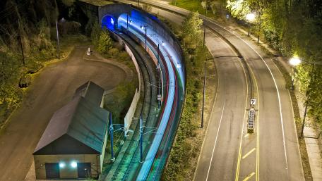 LRT Tunnel in Portland wallpaper