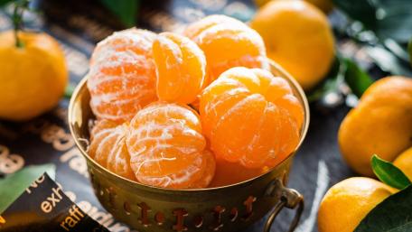 Burst of Citrus Delight wallpaper