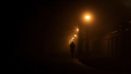 Twilight Solitude in the Foggy Street wallpaper