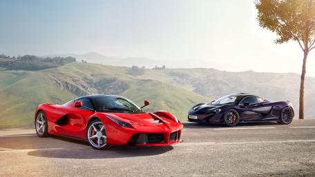 Ferrari La Ferrari and MacLaren P1 wallpaper
