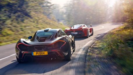 McLaren P1 and Ferrari La Ferrari Road Trip wallpaper