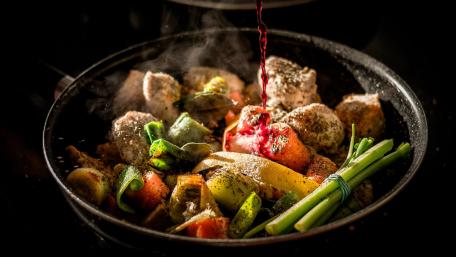 Vibrant Mediterranean Vegetables in a Frying Pan wallpaper