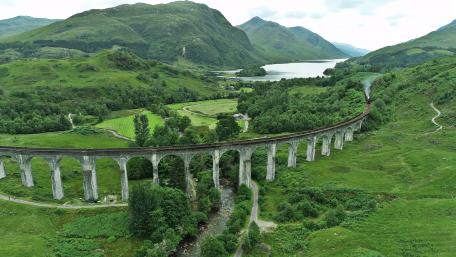 Glenfinnan Viaduct, Scotland wallpaper