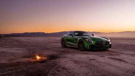 Mercedes AMG GT-R wallpaper